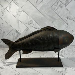 Vintage humuhumunukunukuapuaa Hawaiian State Fish Brass Stand